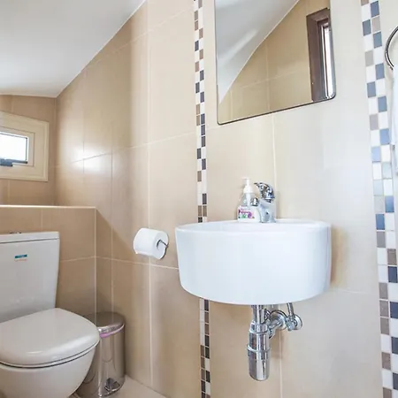 The Ultimate 5 Star Holiday In With Private Pool And Close To The Beach, 1292 * Протарас