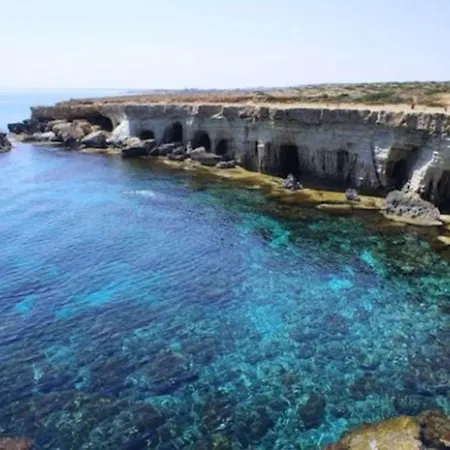 The Ultimate 5 Star Holiday In With Private Pool And Close To The Beach, 1292