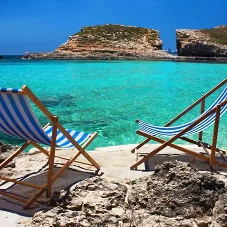 The Ultimate 5 Star Holiday In With Private Pool And Close To The Beach, 1292